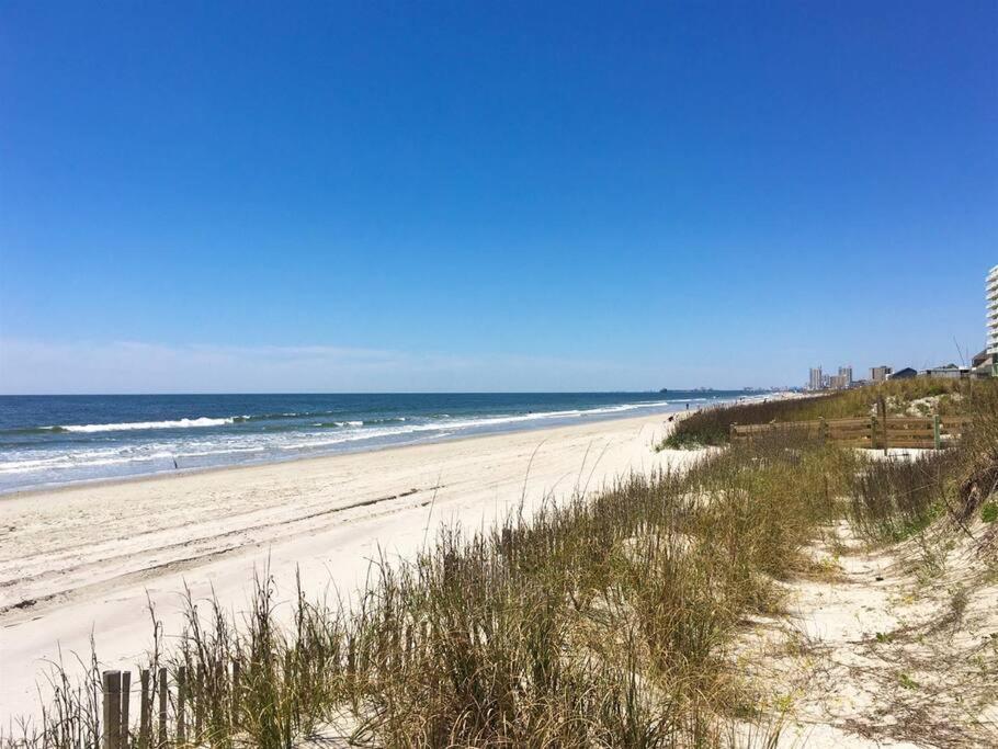 *2Br Oceanfront Retreat*King Ensuite*Pool*Nmb Cherry Grove*Pc4 Myrtle Beach Kültér fotó